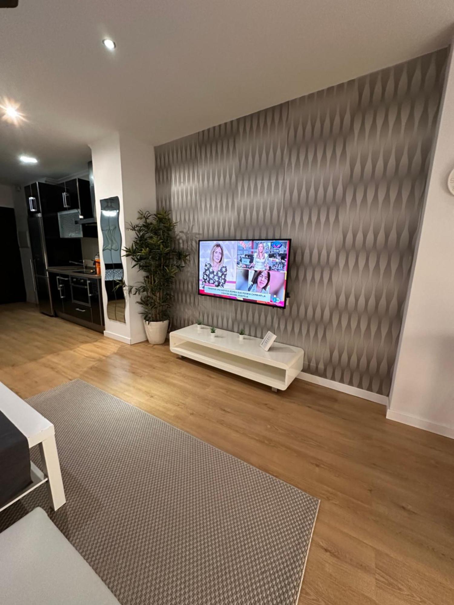 Carreteria Deluxe Apartment Malaga Exterior photo