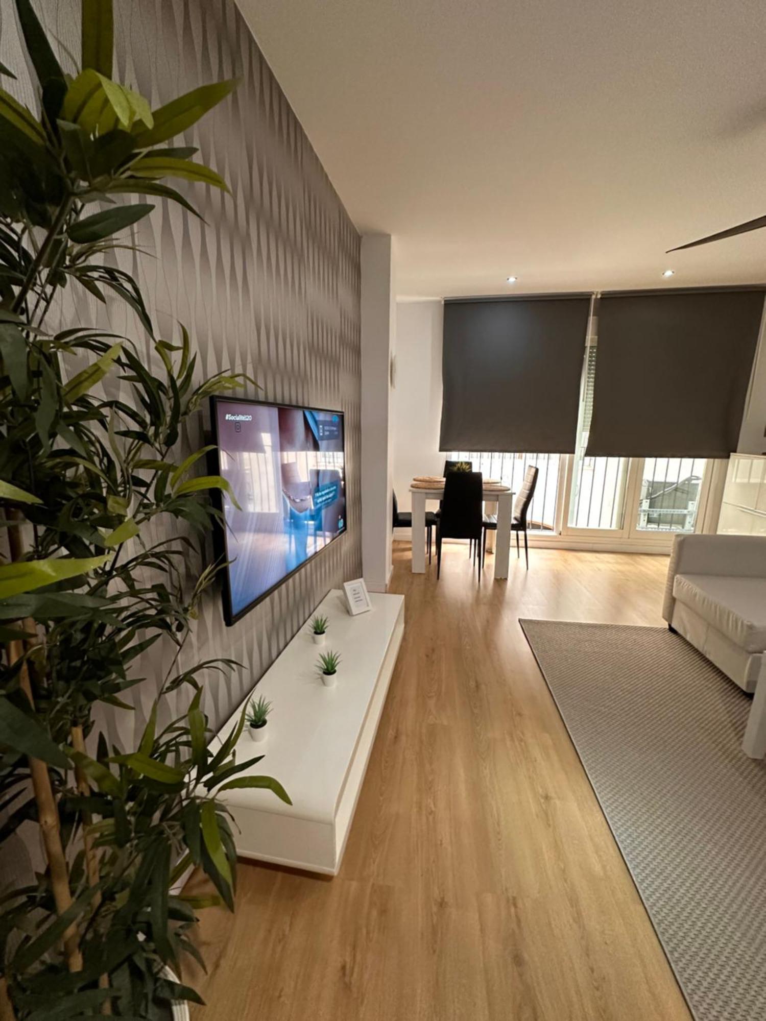 Carreteria Deluxe Apartment Malaga Exterior photo